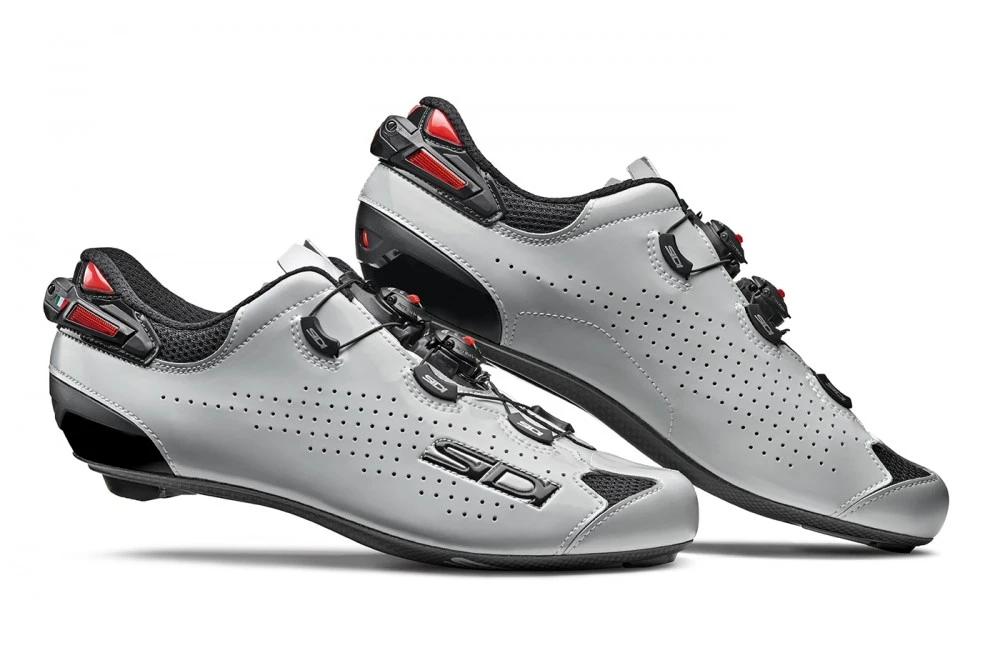 Chaussures Vélo Route SIDI SHOT 2 Carbon Noir Gris 1 Chaussures Vélo Route SIDI SHOT 2 Carbon Noir Gris