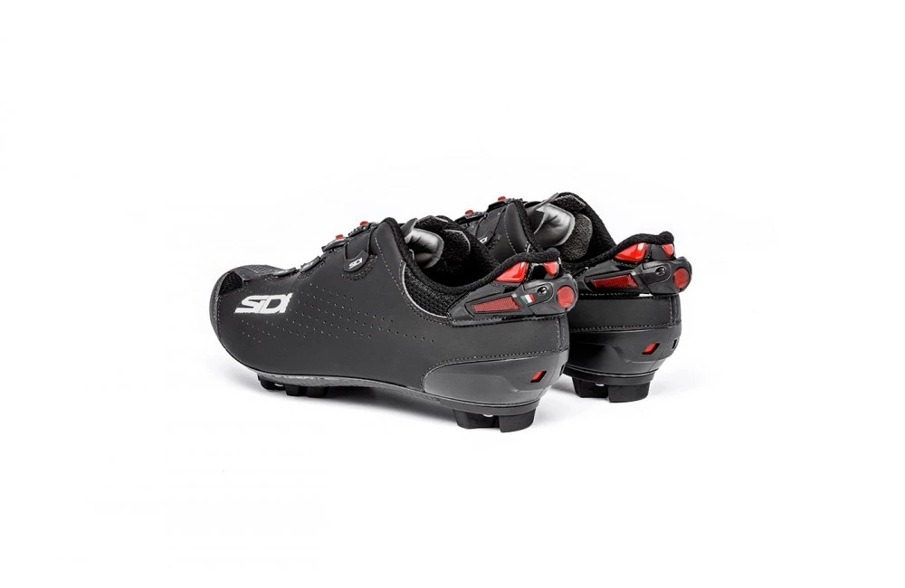 Chaussures VTT SIDI Tiger 2 Carbon Noires 2 Chaussures VTT SIDI Tiger 2 Carbon Noires – Image 2